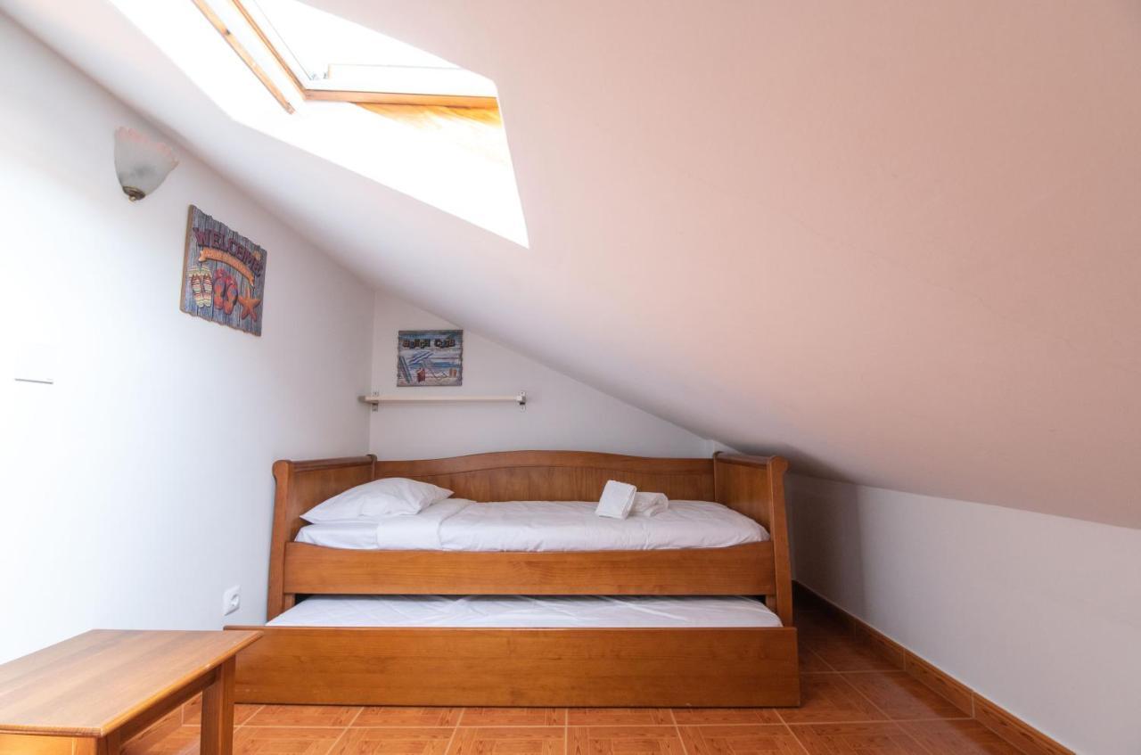 Steps To Beach 4Br - Ac Self Check-In 2024 Reno Nazaré Eksteriør bilde